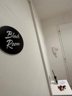 Black & White Luxury Rooms - Bari - 3