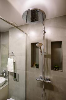 hotelise I Fresco Apartment - 8