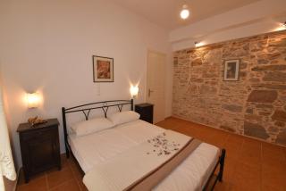 Konstantza Studios and Apartments - Ermoupoli - 9