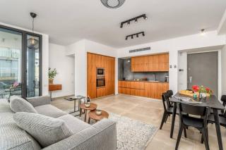 Trust inn hazel tree in kitchen - Tel Aviv - 2