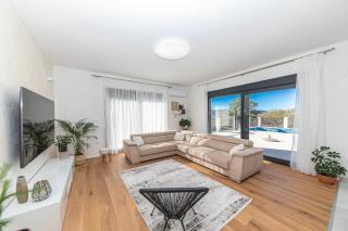 Luxury Villa Amore - Primorski Dolac - 1