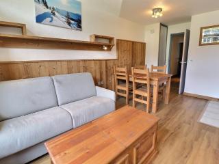 Location Appartement à La Tania - 2 Pièces, 4 Pers, Ski aux Pieds, Proche Commerces - FR-1-182A-33 - Courchevel - 2