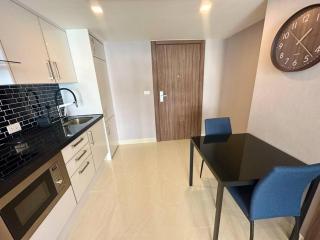 Large luxury condo - Pattaya City Centre - Grand Avenue Residences, Pool View - 413 - Pattaya - 8