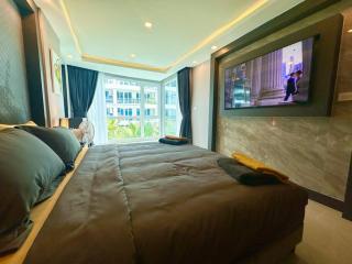 Large luxury condo - Pattaya City Centre - Grand Avenue Residences, Pool View - 413 - 1