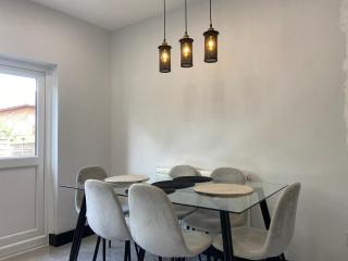 North West London Escape - Mill Hill - 0