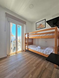 Apartamentos Plaza Santo Domingo - Cadice - 1