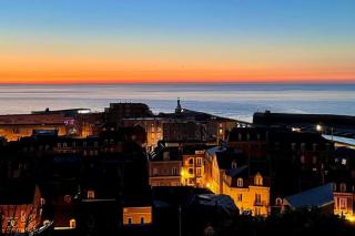 Vue panoramique sur la mer et les falaises - Le Tréport - 8