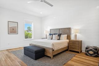 Endless Summer Estate With Pool And Game Room - 8