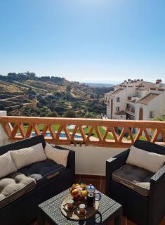Elegant apartment with fantastic views At the top of Calahonda - Sitio de Calahonda - 0