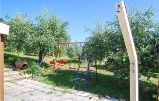 Gorgeous Home In Servigliano - 2