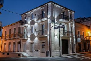 Antico Palazzo del Corso by Home Dardano - Mirto Crosia - 4
