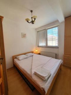 ZOGU Apartments - City View - Pristina - 3