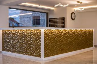 Lardos Bay Hotel - 1