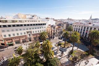 GAVIDIA CENTER PREMIUM SUITES, FREE PARKING - Sevilha - 1