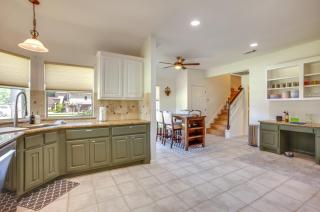 Montgomery Home with Yard, Pool and Hot Tub! - Montgomery - 1