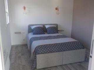 STUDIO LOSANJOS - Brens - 1