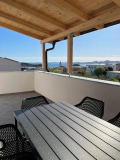 Apartmani Tatiana Pakoštane - 1