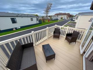 Althea, White Horse, Seal Bay Resort - Selsey - 4