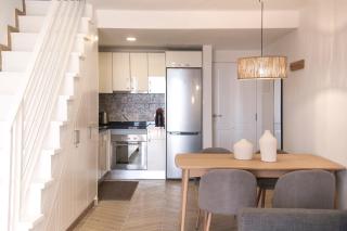 Apartment Playa Las Vistas 2 with breathtaking sea view, only 100 m to the sea, heated pool, aircondition for a fee, wifi - Playa de las Américas - 3