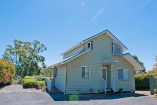 Kangaroo Valley Golf and Country Retreat - 9