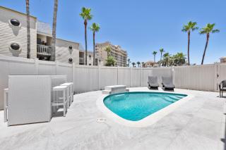 Luxury 5BR Family Condo in Beachfront Resort with Private Pool - 7