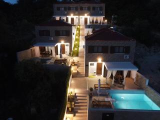 Four Princess - Agia Paraskevi - 4