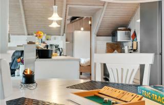 3 Bedroom Cozy Home In Løgstør - 1