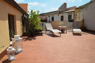 Vecchio Cortile Home Holidays - Palermo - 8