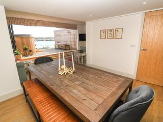 16 Arwenack Street - Falmouth - 3
