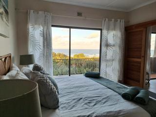 8 Eden Palms, Palm Beach - Port Edward - 3