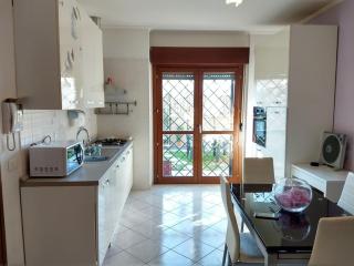 Red House Tiburtina - Rome - 8