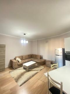 La Casa Apartment - Tirana - 8
