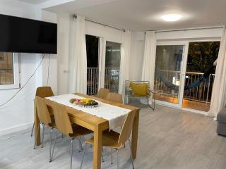 NEW STYLISH BEACH FRONT APARTMENT - Cullera - 3