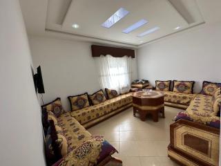 MAISON POUR VACANCES - 2 pièces - Salon et une chambre- - 8