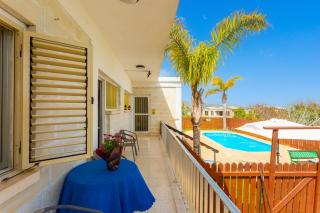 Yiangos House - Neo Chorio - 2