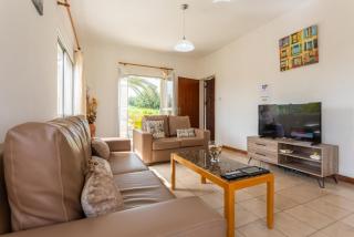 Yiangos House - Neo Chorio - 1