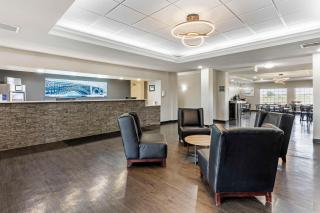 Best Western Plus MidAmerica Hotel - Mascoutah - 3
