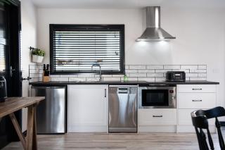 Cricklewood- 2 bedroom enchanting miner's cottage - 4