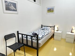 Railway Ljubljana ROOMS - 1