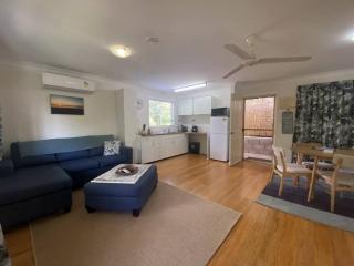 Mission Dreaming - 1 Bedroom Cottage - South Mission Beach - 2