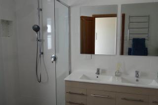 Dolphin Eco-Pet Friendly 5 bedrooms Venus Bay - 1