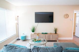 Family Home With Spa & Game Room - Tampa - 0