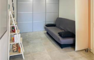 2 Bedroom Beautiful Apartment In Biot - Biot - 1