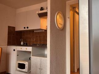 Port-la-Nouvelle: T2 Mezzanine, Terrasse, Parking, à 300m de la Plage! - FR-1-229C-85 - 9