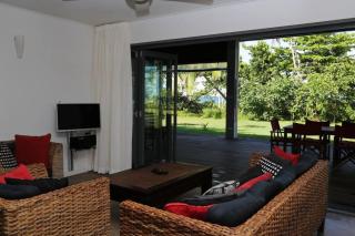 Tropika - Absolute Beachfront - Mission Beach - 7