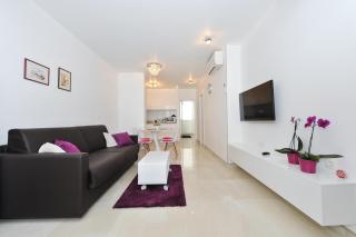 Luka Residence Apartments - 2
