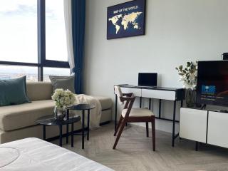 Luxury River View - 8