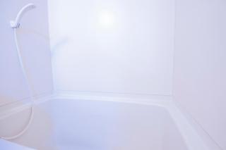 5mins walk to Higashi Shinjuku sta. YooSi - Tokyo - 9