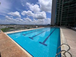 Super Comfy BIG SPACE Condo In Imperial Suites Boulevard Mall - 9