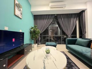 Grand Medini Residence by Luxecocoo CK Legoland - 7